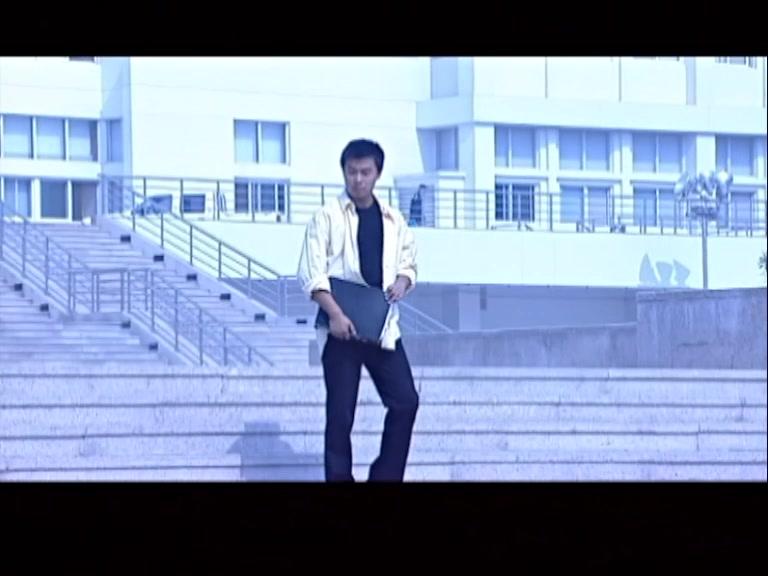 红与黑2000 第4集视频封面图