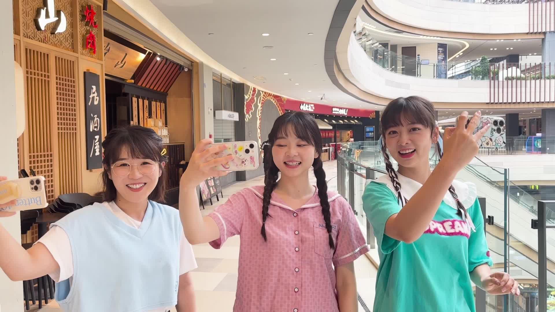 小伶玩具第四季 第12集视频封面图