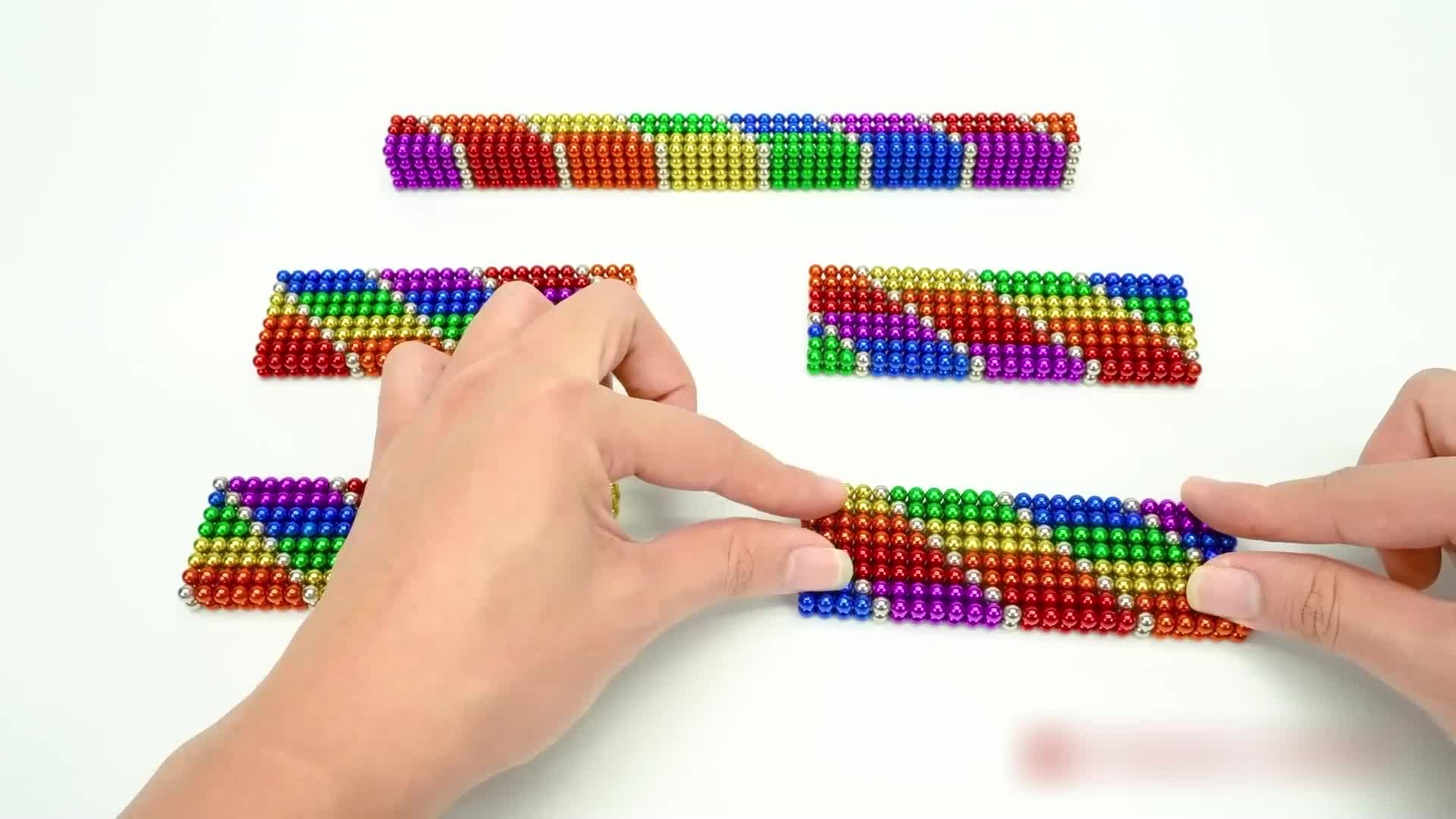 小仓鼠的磁力巴克球城堡 第2集视频封面图