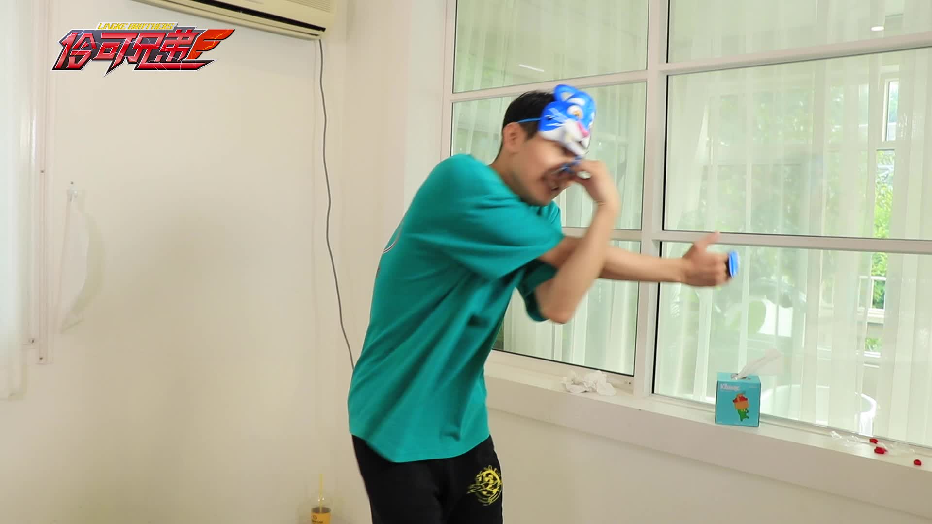 伶可兄弟 第83集视频封面图