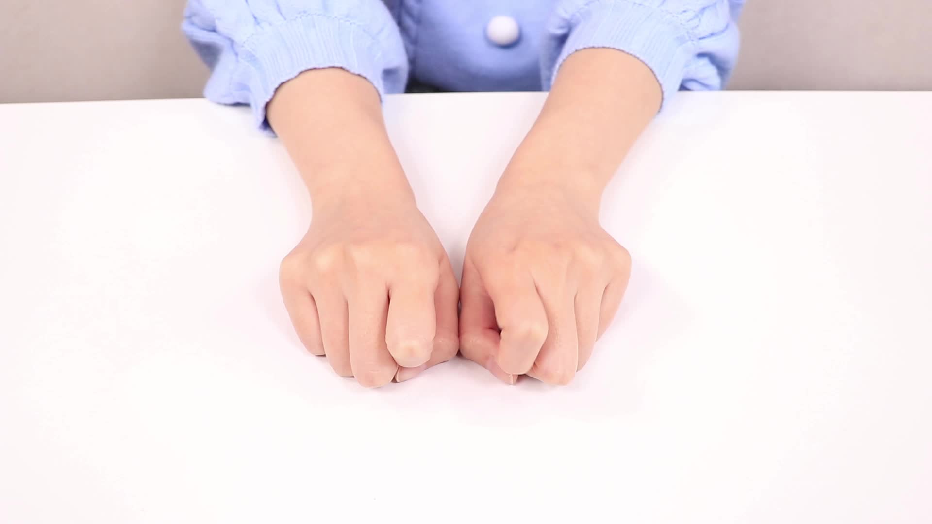 伶可家族小葩 10集