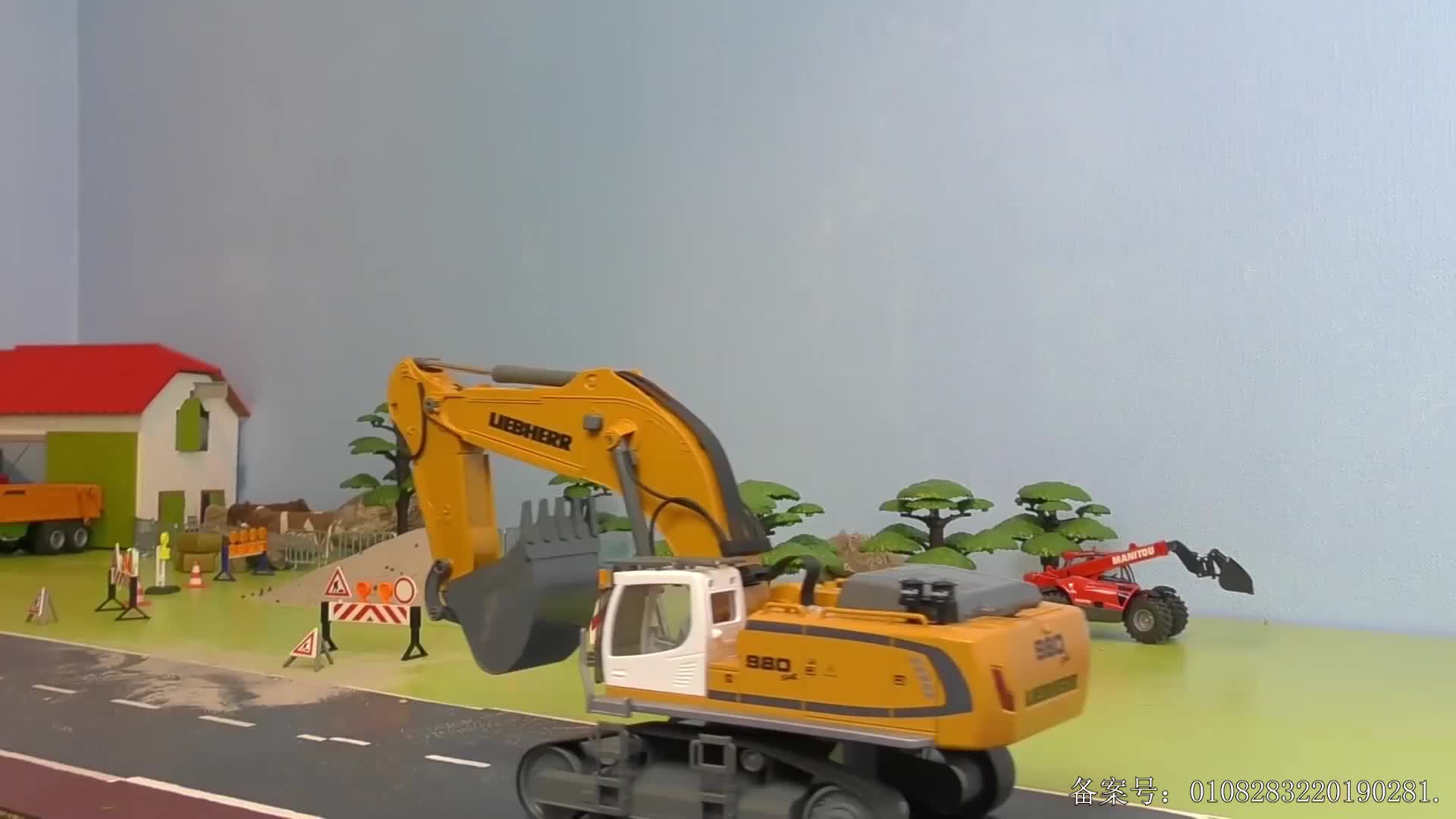 汽车世界之百变工程车 第37集视频封面图