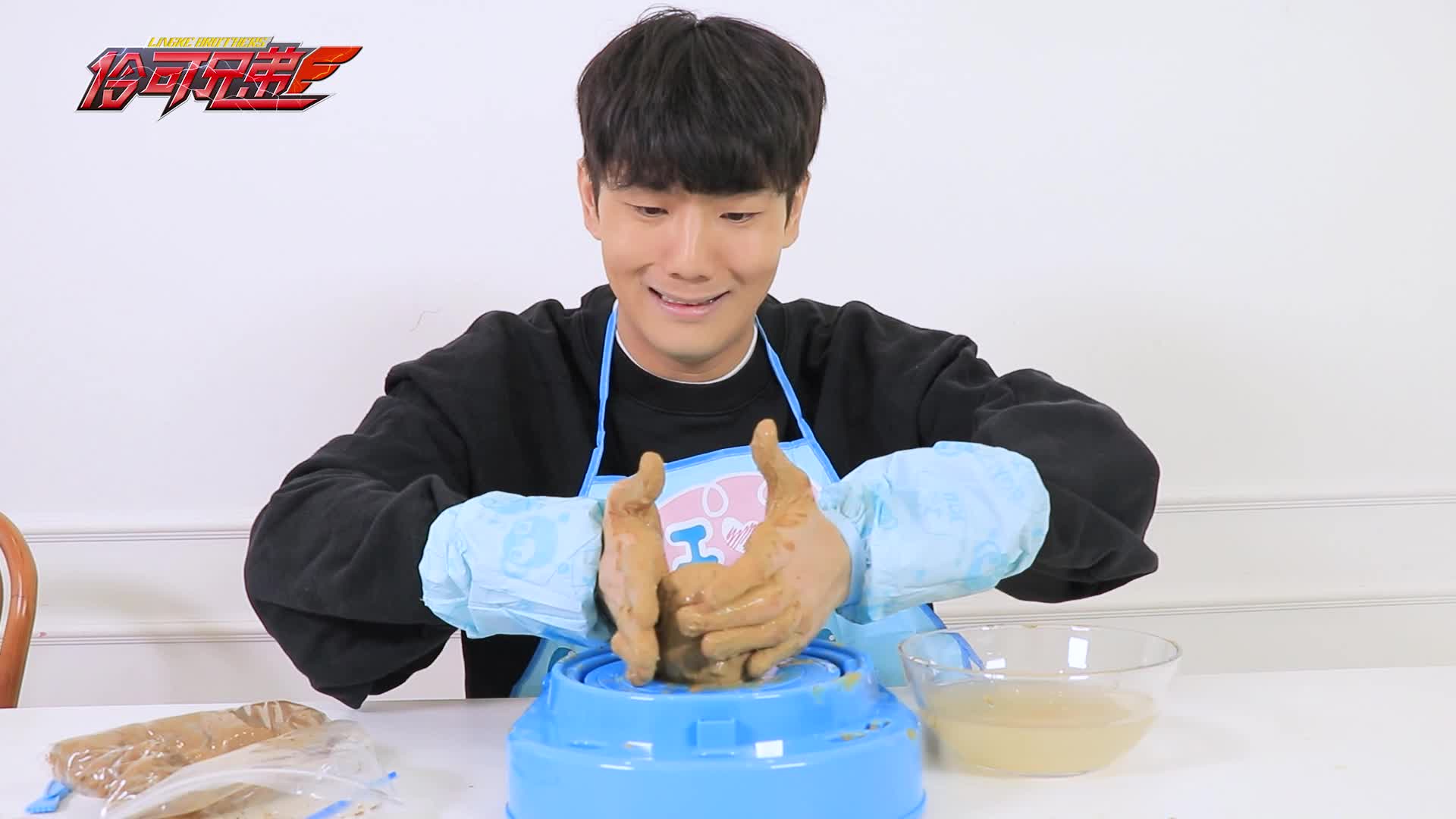 伶可兄弟第三季 第12集视频封面图