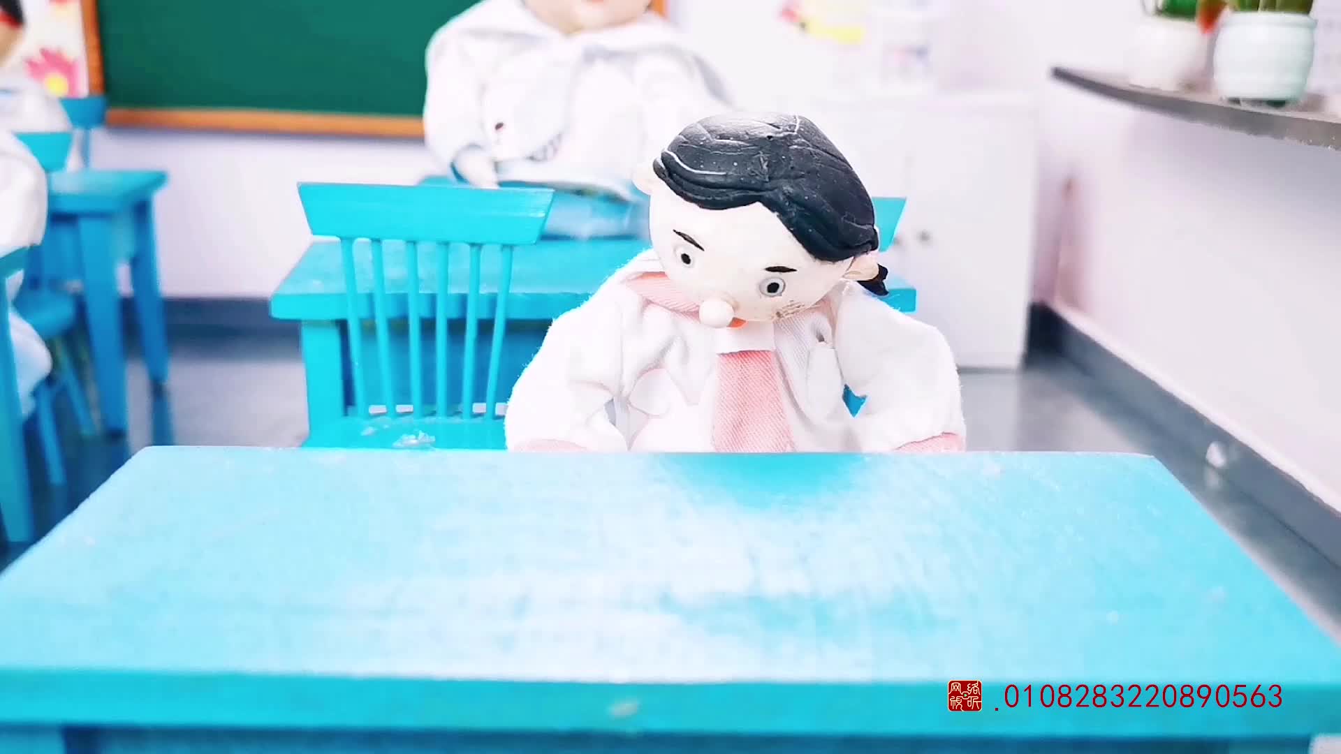 怪小逗和火爆老师 第237集视频封面图