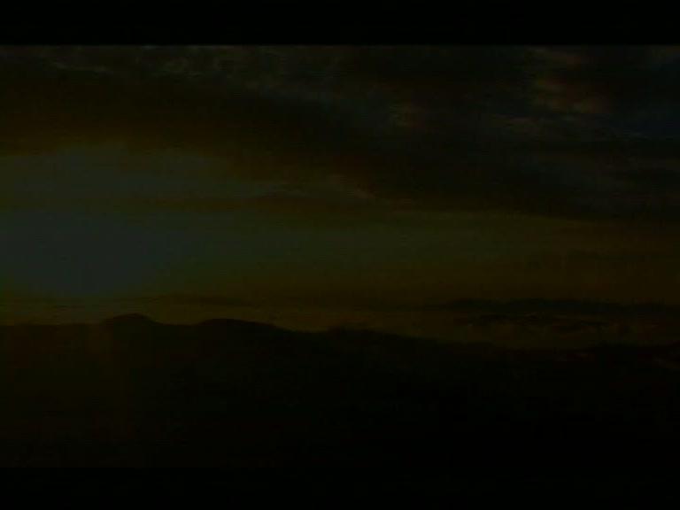 东方母亲 第13集视频封面图