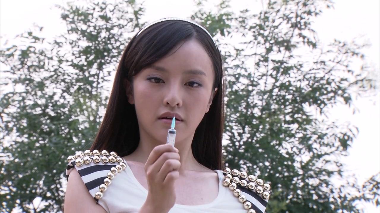 小男人遇上大女人 第22集视频封面图