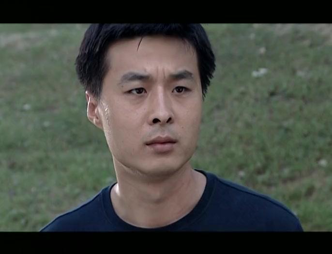 非亲兄弟 第17集视频封面图