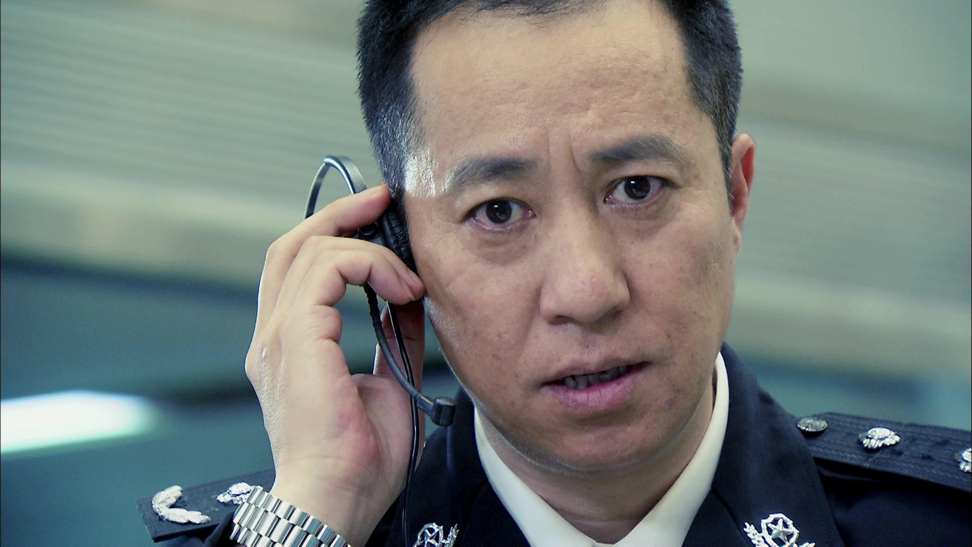 浮尘下的枪声 第25集视频封面图