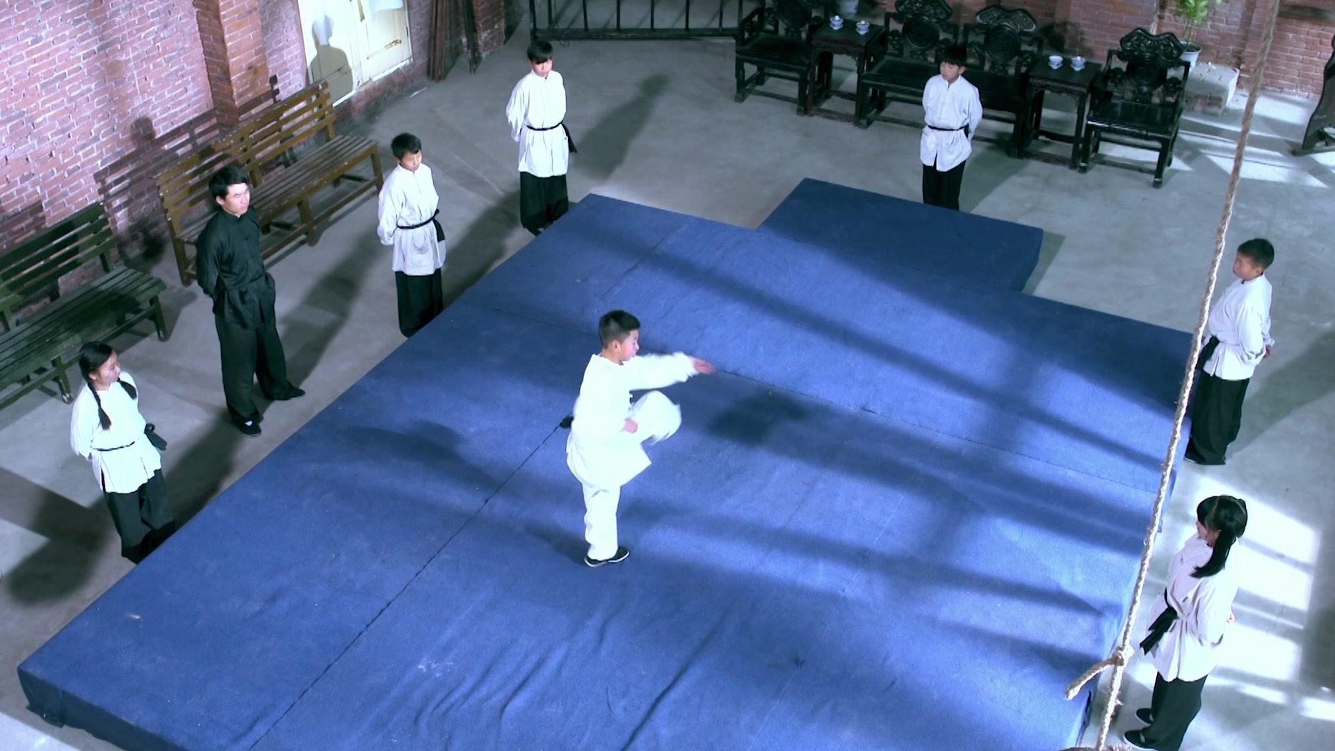 黎明破晓前 第6集视频封面图