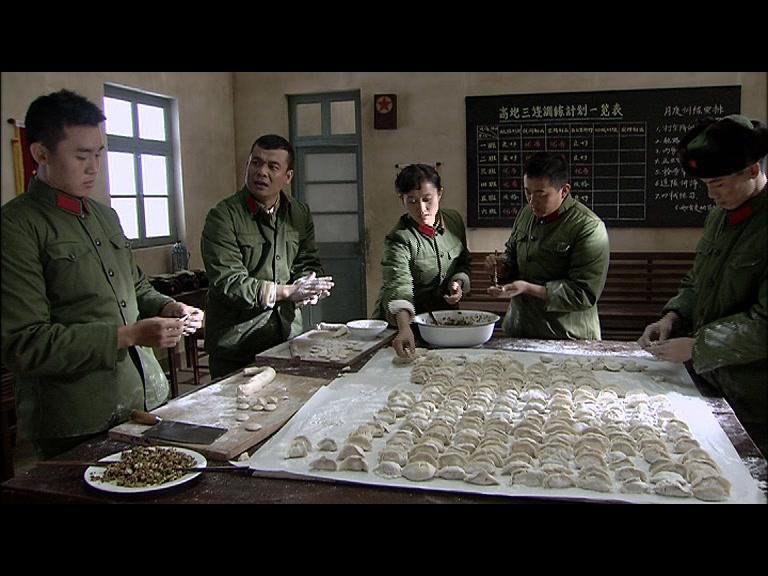 同龄人 第13集视频封面图