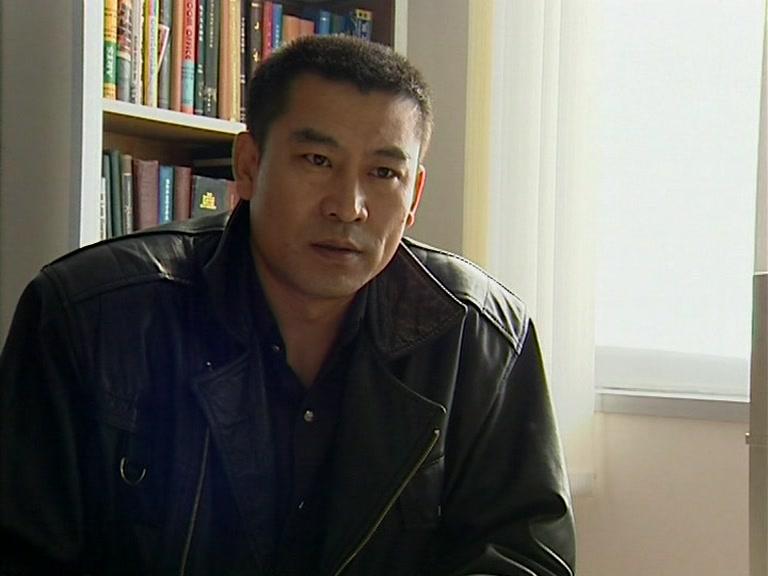 黑冰 第1集视频封面图